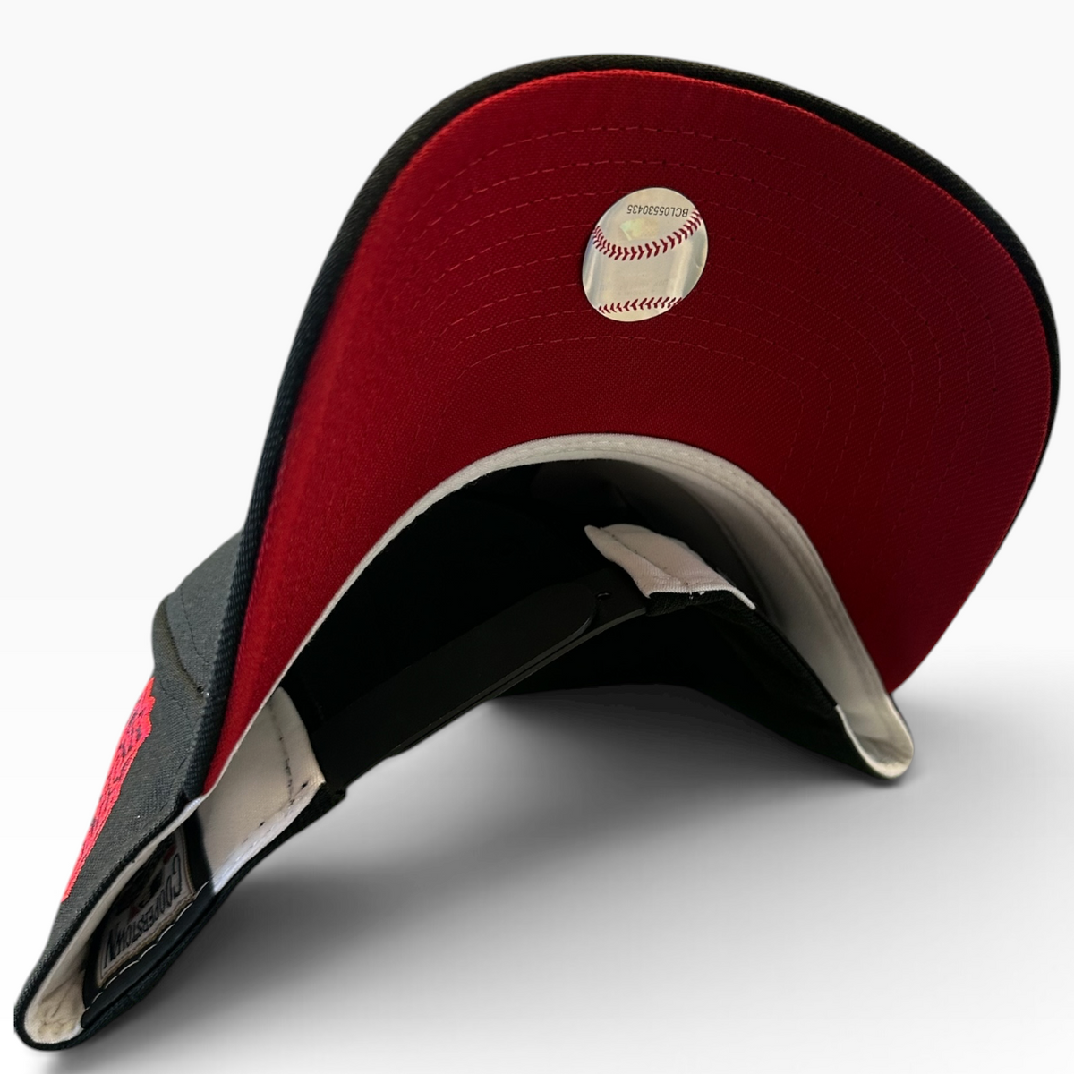 Los Angeles Dodgers black and red New Era 9FIFTY A-Frame snapback hat - back view