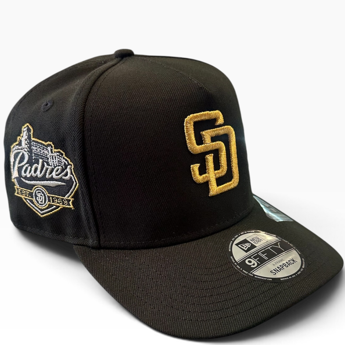 San Diego Padres Black & Gold New Era 9FIFTY A-Frame snapback hat - front view