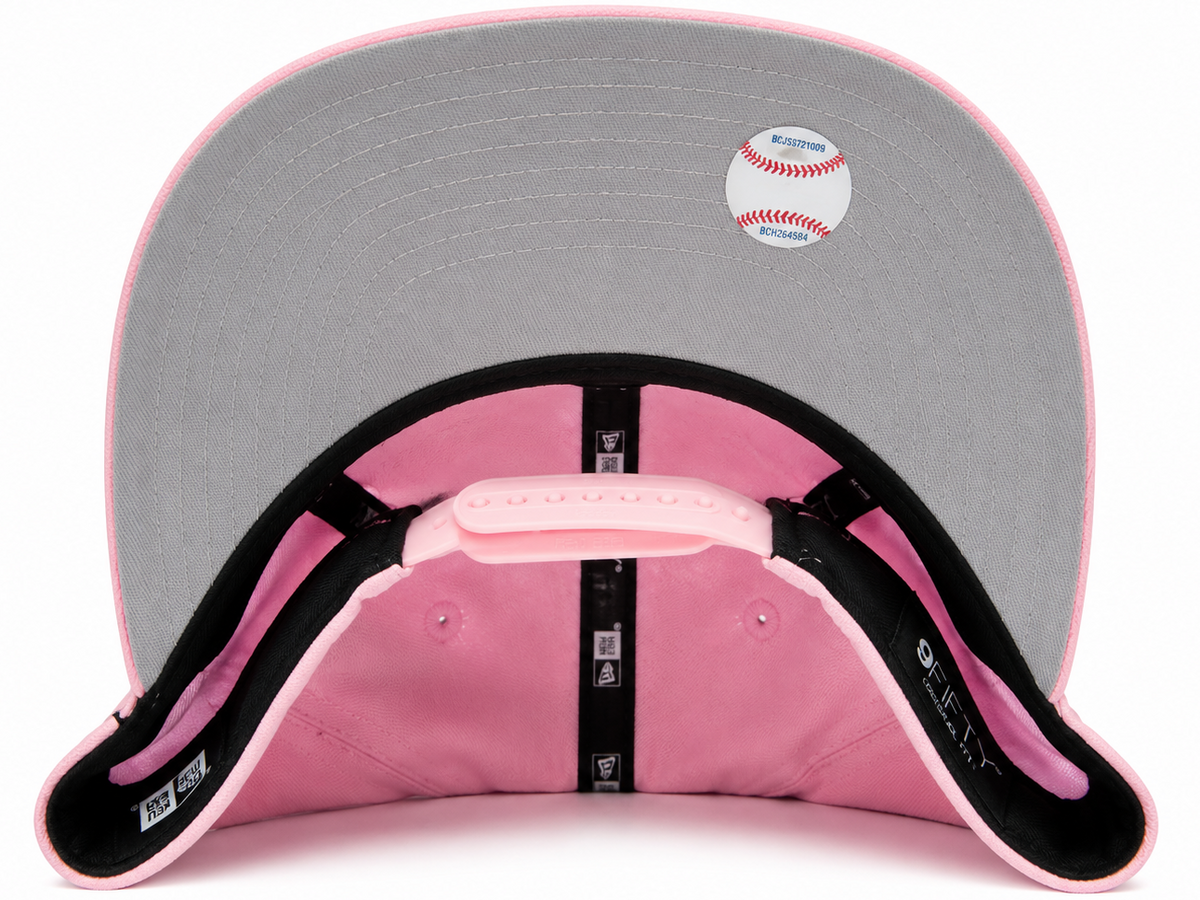 Pink Yankees tonal snapback - alternate view