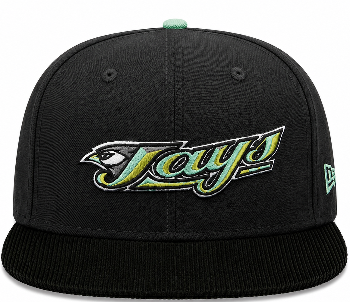 Toronto Blue Jays black and mint New Era 59FIFTY fitted hat - front view