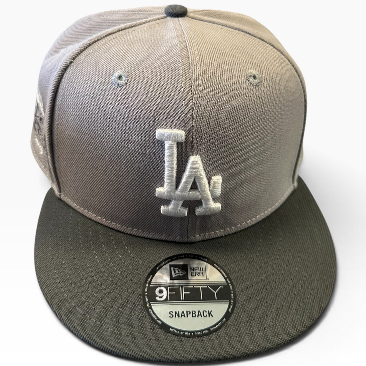 Los Angeles Dodgers gray and black New Era 9FIFTY World Series snapback hat - front view