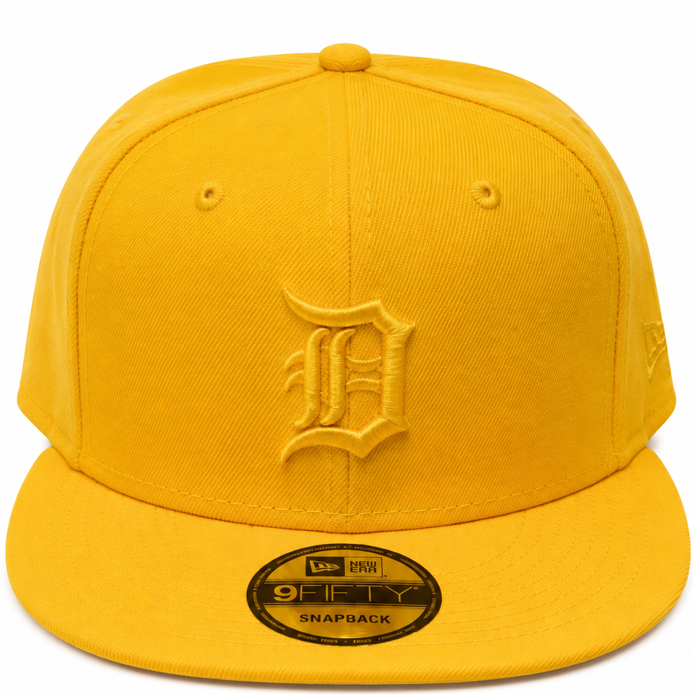 Detroit Tigers New Era 9FIFTY yellow tonal snapback hat - front view