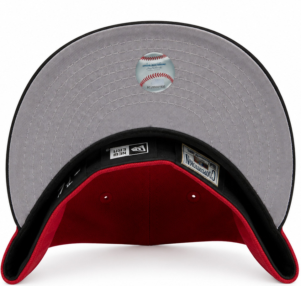 Houston Astros cream/maroon New Era 59FIFTY fitted hat - detail view