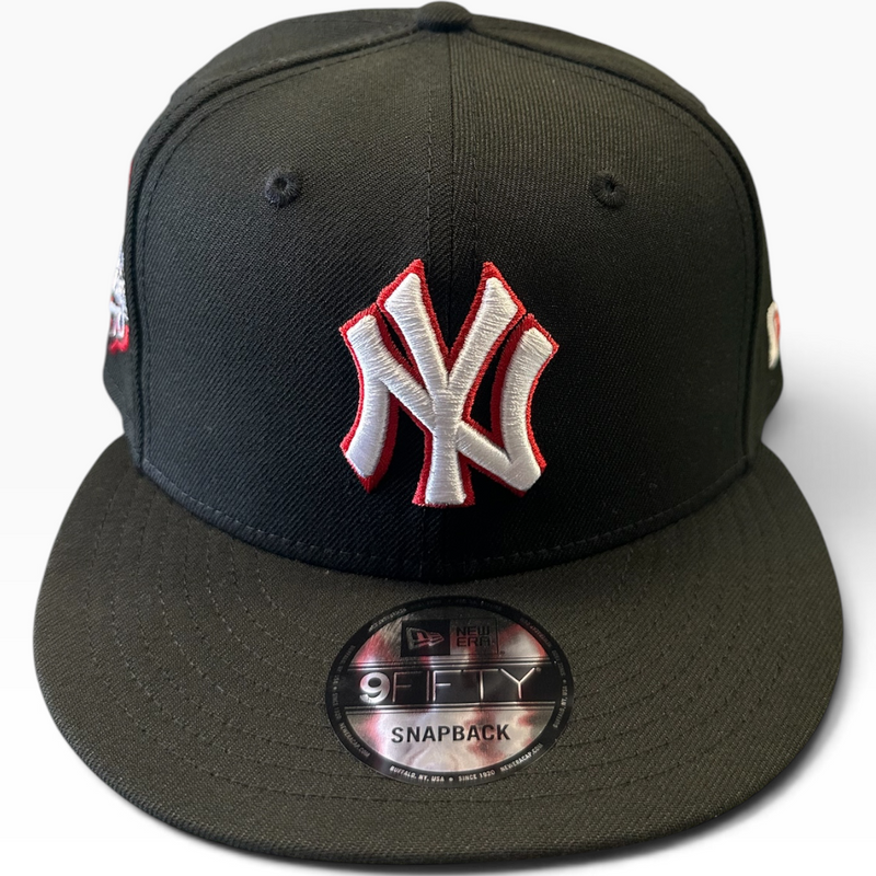 New York Yankees 1998 World Series black New Era snapback hat - front view