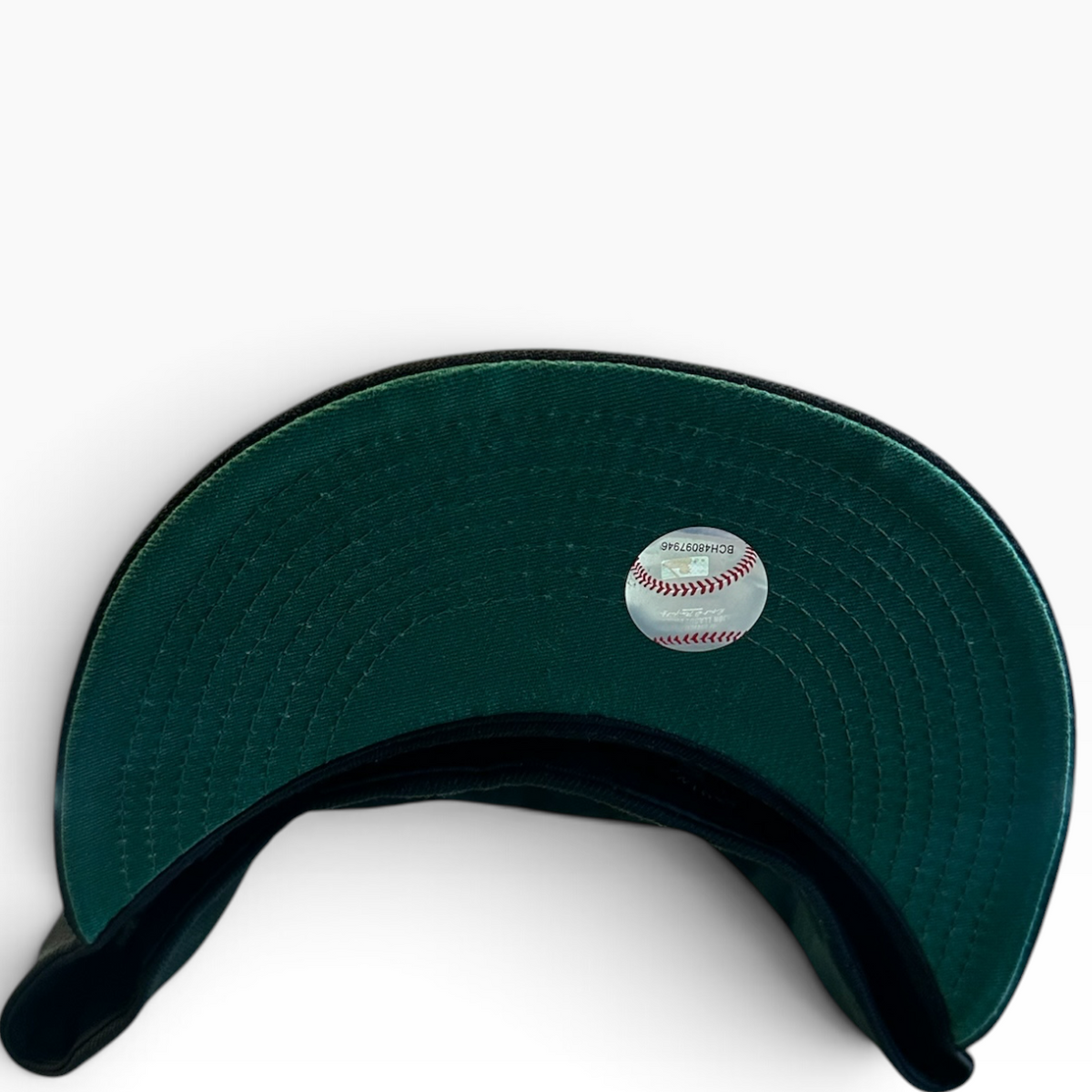 San Francisco Giants Black/Olive New Era 59FIFTY fitted hat - front view