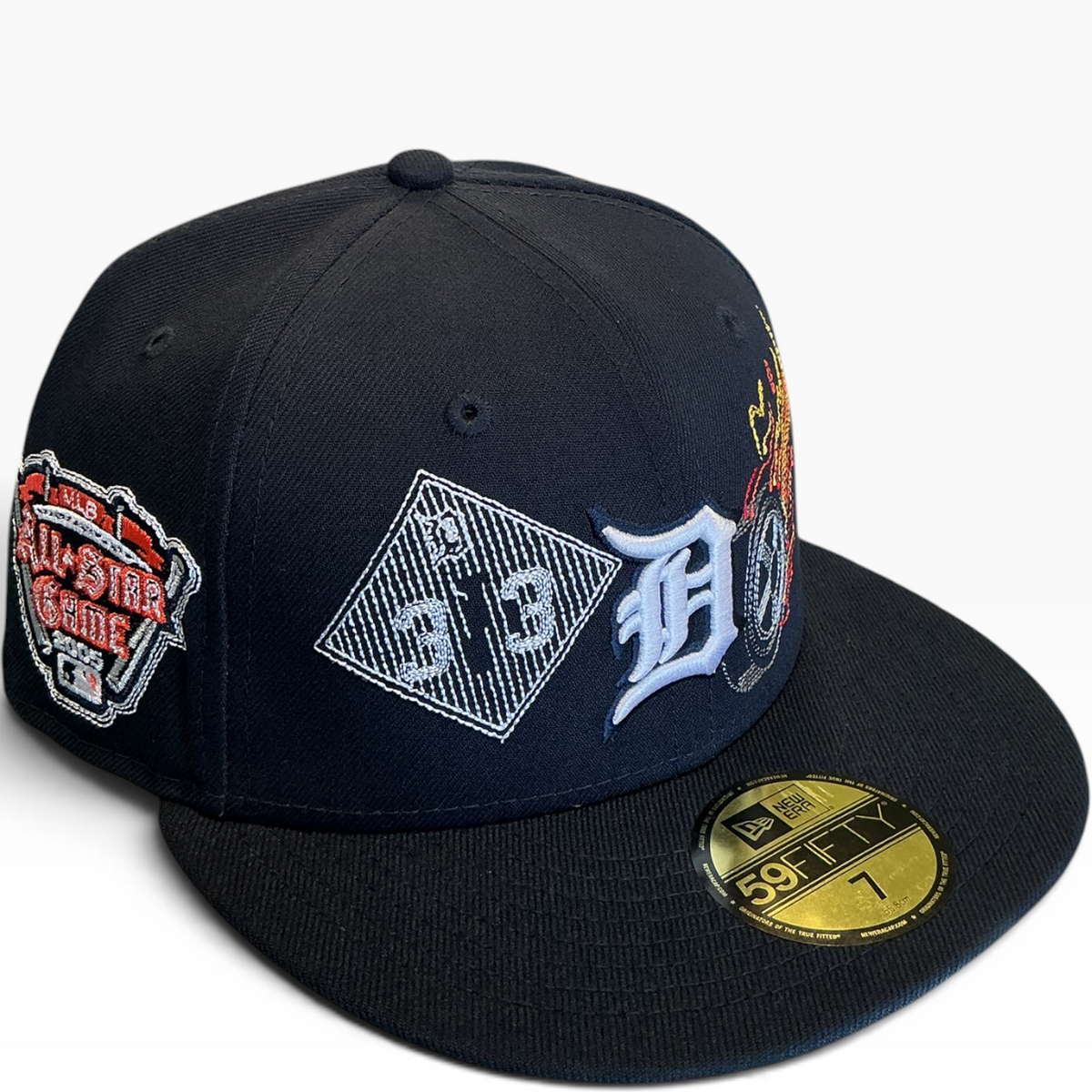 Detroit Tigers black Flaming Wheel New Era 59FIFTY fitted hat - front view