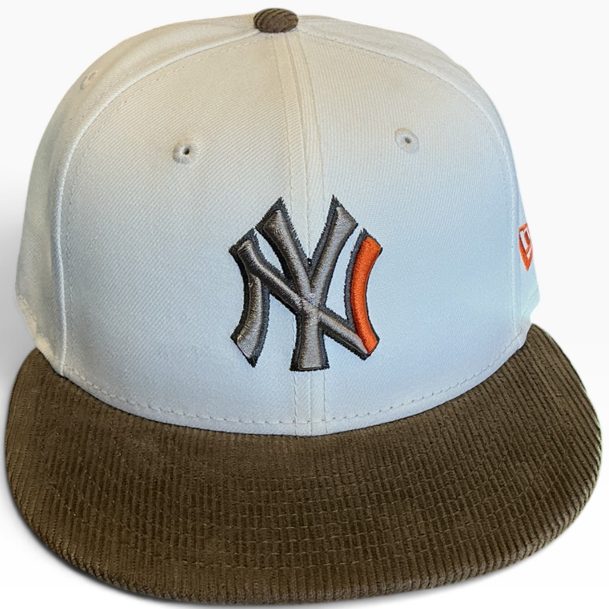New York Yankees Cream & Olive Corduroy New Era 59FIFTY fitted hat - front view