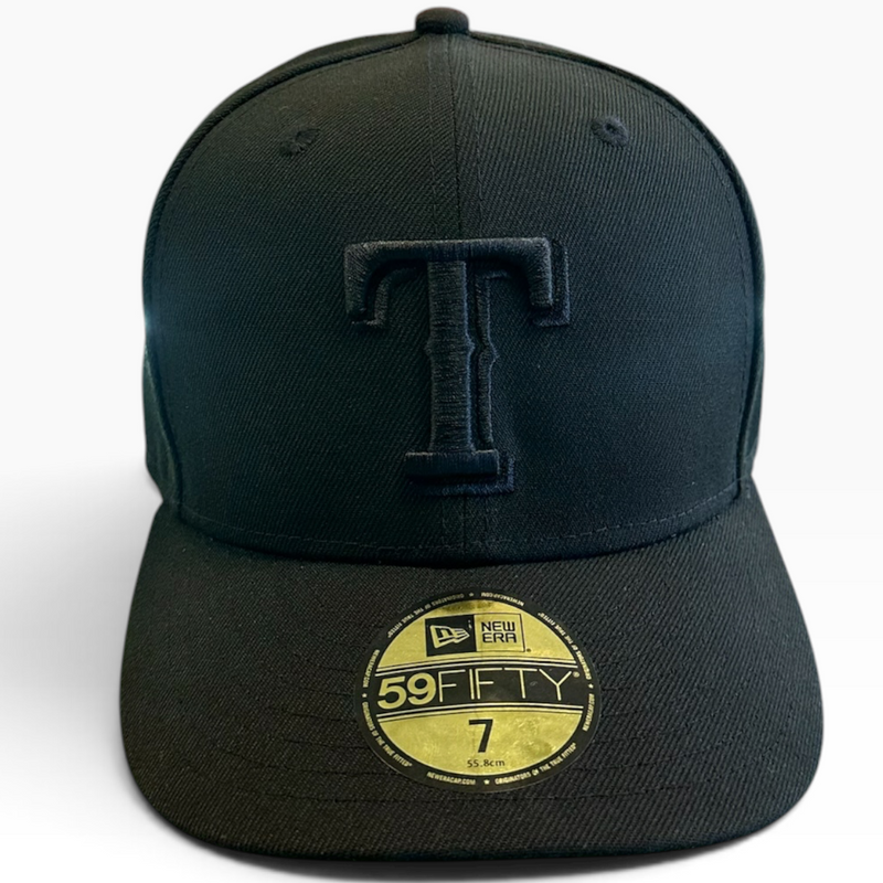 Texas Rangers Blackout New Era 59FIFTY fitted hat - front view