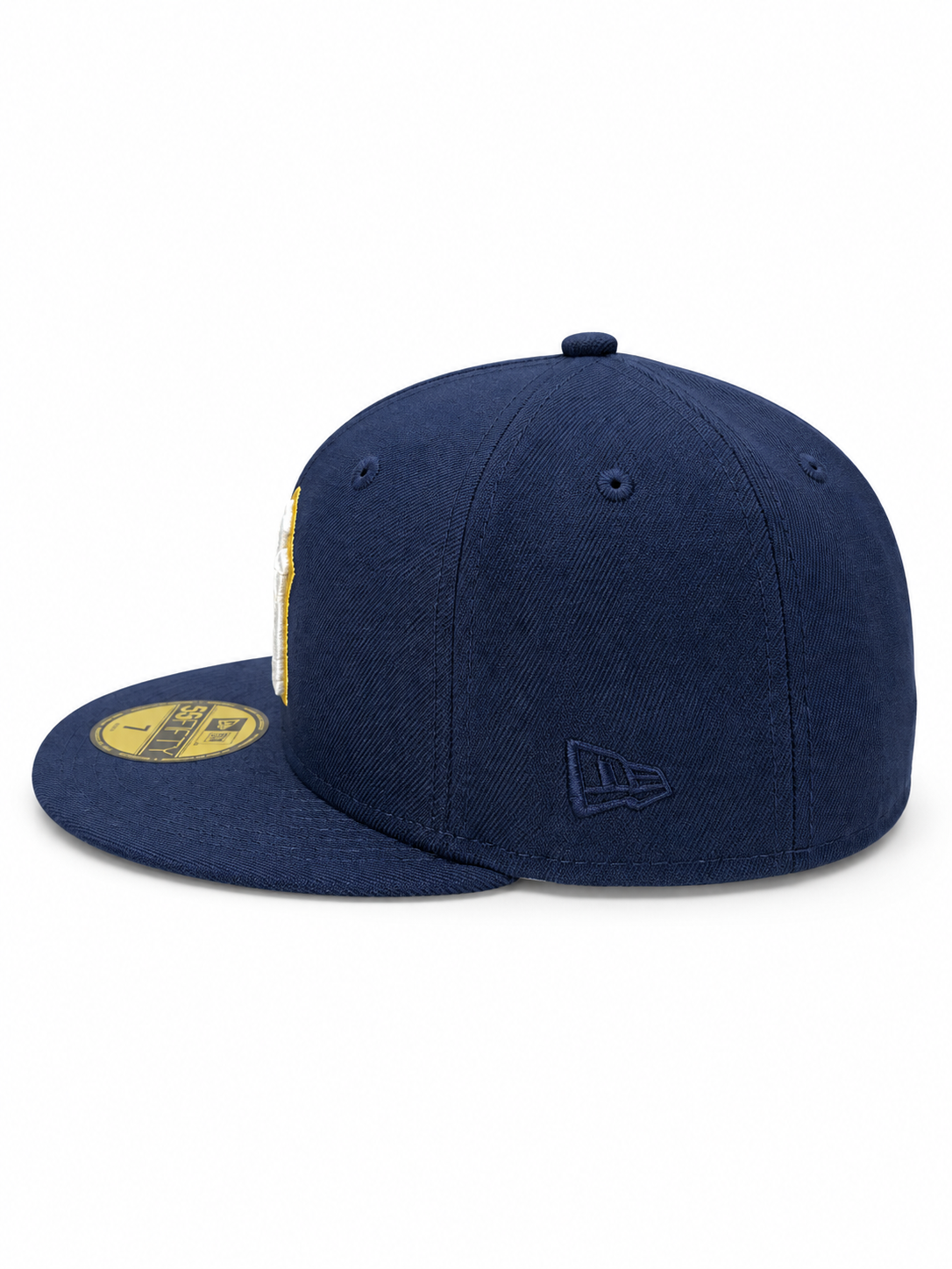 New York Yankees 1999 World Series New Era 59FIFTY fitted hat – side view with gold commemorative side patch