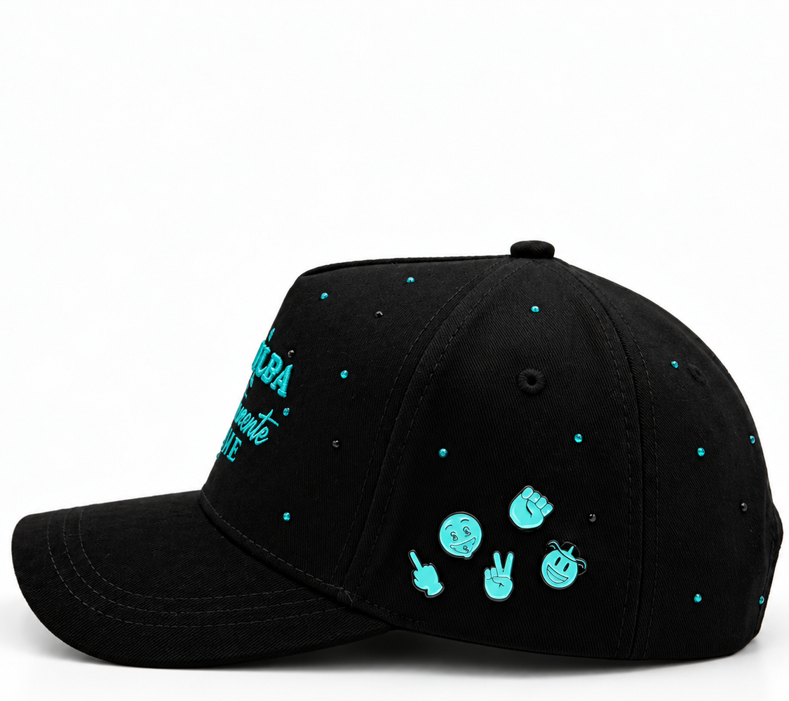 Una Disculpa Para Absolutamente Nadie Black & Turquoise Snapback Hat