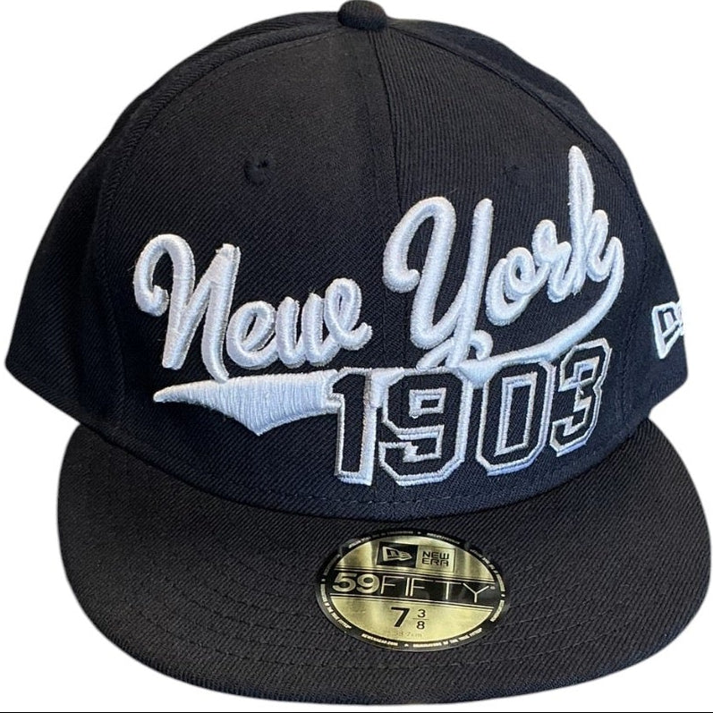 New York Yankees Black 1903 Script New Era 59FIFTY fitted hat - side view
