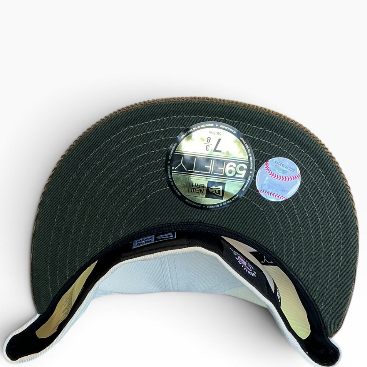 New York Yankees Cream & Olive Corduroy New Era 59FIFTY fitted hat - side view