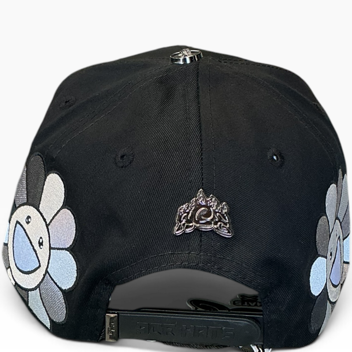 Rhinestone flower snapback with smiling flower embroidery - side view