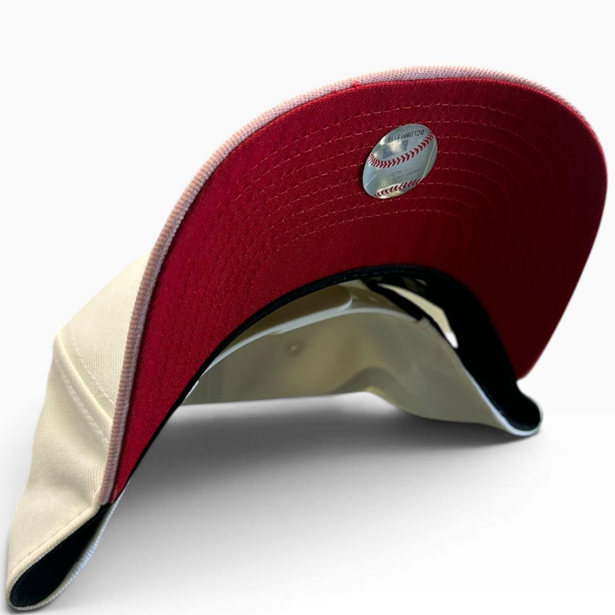 New York Yankees Rose cream and pink New Era 9FIFTY A-Frame snapback hat - front view