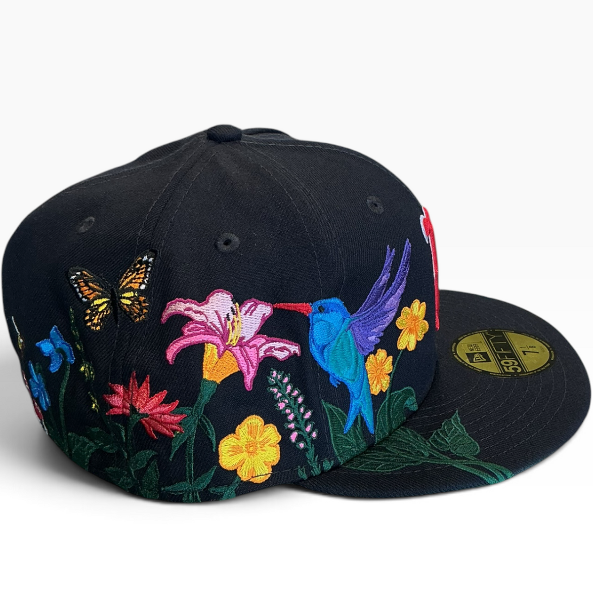 Boston Red Sox Floral Hummingbird Navy New Era 59FIFTY fitted hat - front view