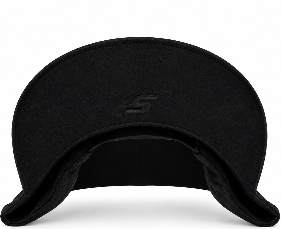 Black rhinestone star flame snapback - detail view