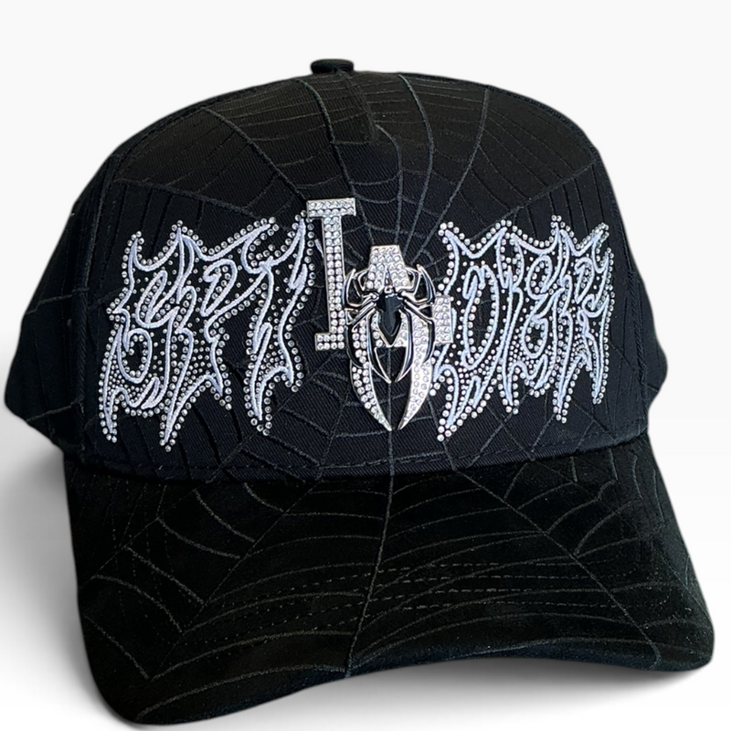 LA spider web hat - detail view