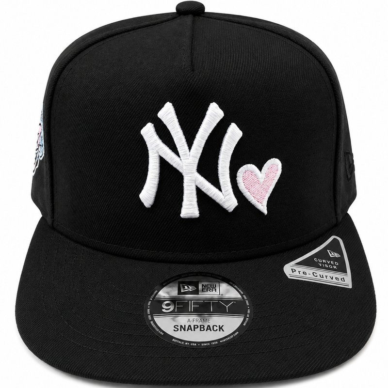 New York Yankees Heart black 9FIFTY A-Frame snapback hat with white NY logo and pink heart - front view