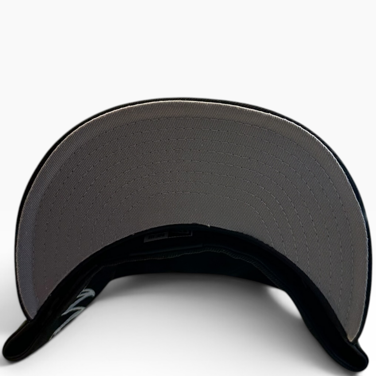 Mexico Black/White New Era 59FIFTY fitted hat - undervisor detail